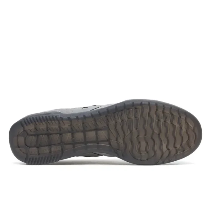 586i Nubuck