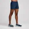 Pantalones cortos Outpace 2,5″ con abertura lateral para hombre