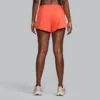 Pantalones cortos Outpace 2.5″ Split para mujer