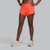 Pantalones cortos Outpace 2.5″ Split para mujer