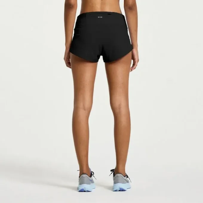 Pantalones cortos Outpace 2.5″ Split para mujer