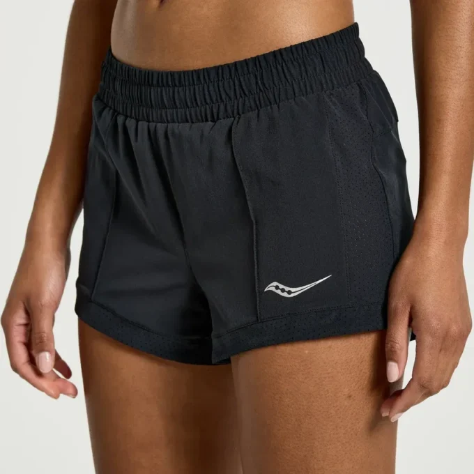 Pantalones cortos Outpace 2.5″ Split para mujer