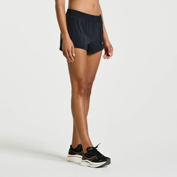 Pantalones cortos Outpace 3″ para mujer