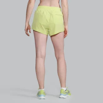 Pantalones cortos Outpace 3″ para mujer