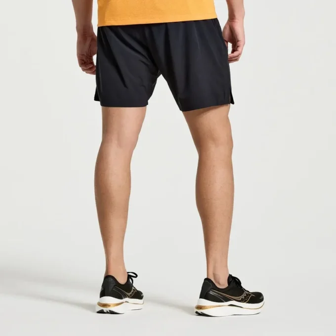 Pantalones cortos Outpace 7″ para hombre