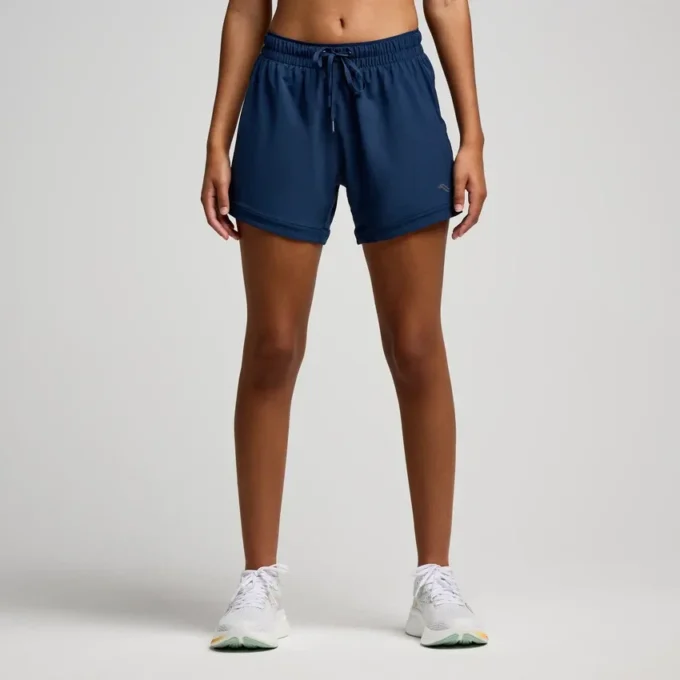 Pantalones cortos Outpace de 5 pulgadas para mujer