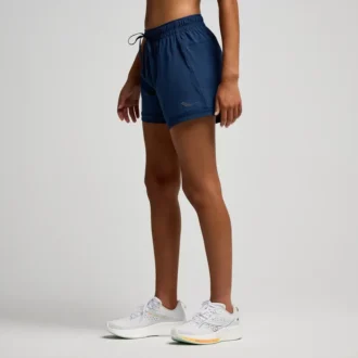 Pantalones cortos Outpace de 5 pulgadas para mujer