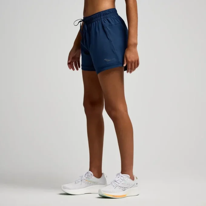 Pantalones cortos Outpace de 5 pulgadas para mujer