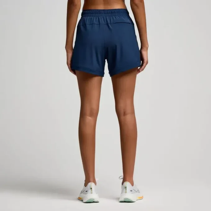 Pantalones cortos Outpace de 5 pulgadas para mujer